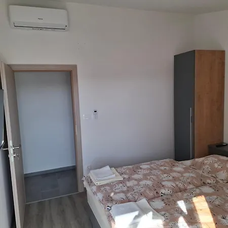 Guest house Mirko Diving Center Barbat na Rabu