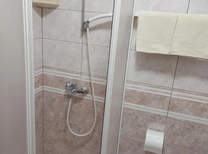 Mirko Diving Center بيت ضيافة Barbat na Rabu