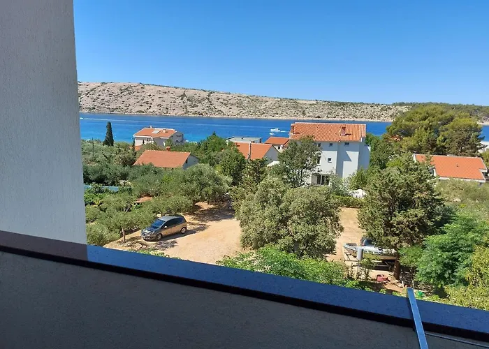Mirko Diving Center بيت ضيافة