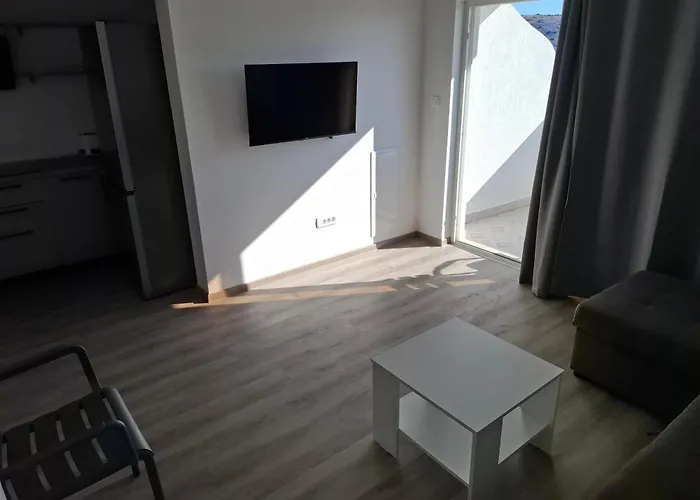 Mirko Diving Center بيت ضيافة