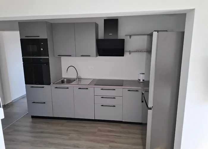 بيت ضيافة Mirko Diving Center