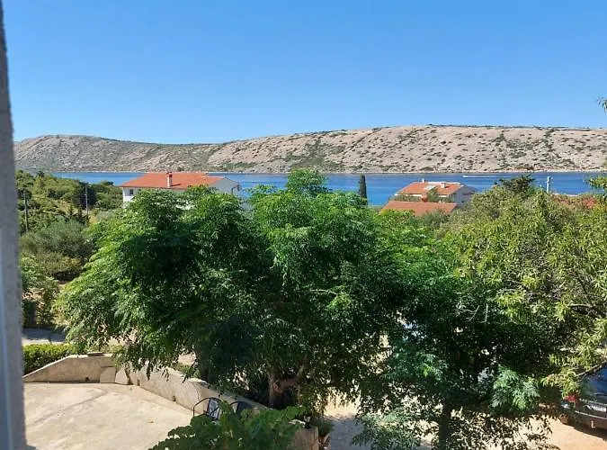 Mirko Diving Center ゲストハウス Barbat na Rabu