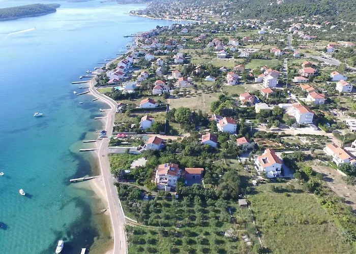 Mirko Diving Center ゲストハウス 3*